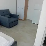 Zhupa Апартаменты *
